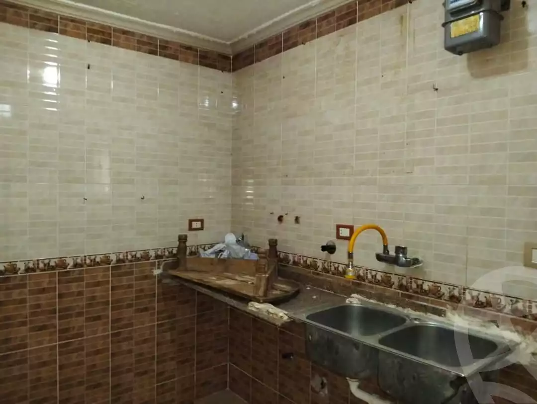 https://aqarmap.com.eg/en/listing/5678806-for-rent-alexandria-l-jmy-el-kilo-21