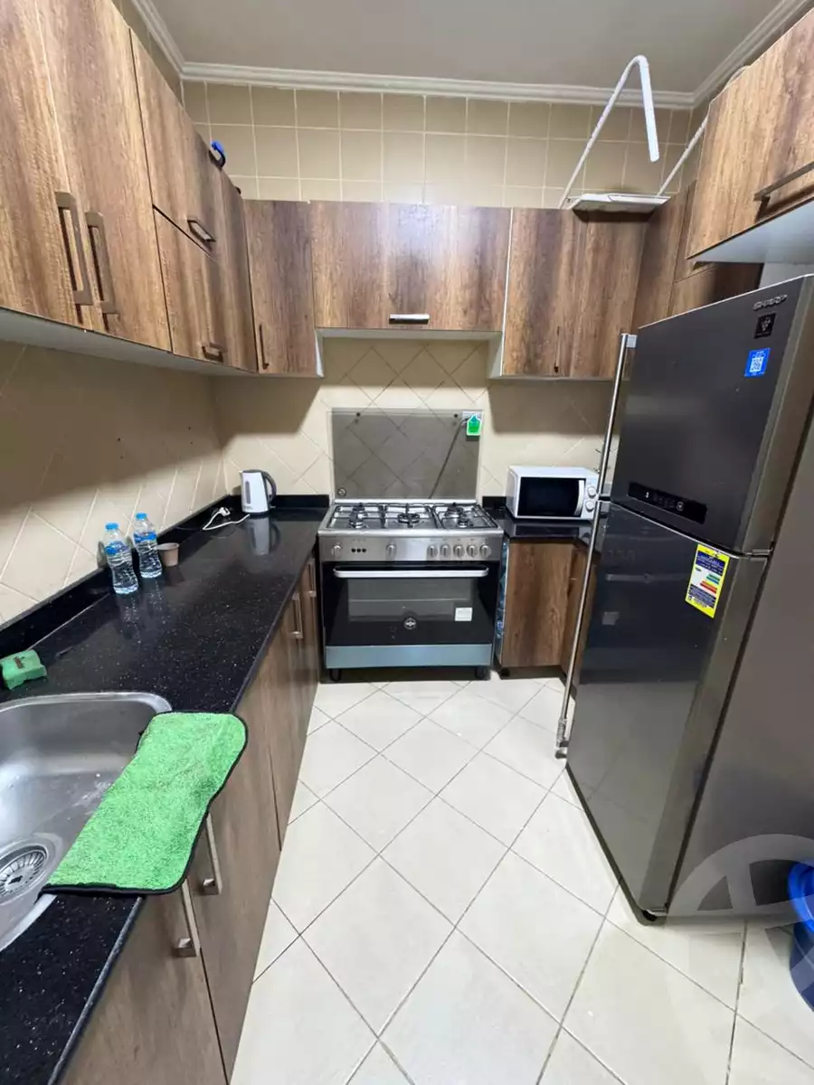 https://aqarmap.com.eg/ar/listing/5680849-for-rent-cairo-el-sheikh-zayed-city-compounds-dh-drys
