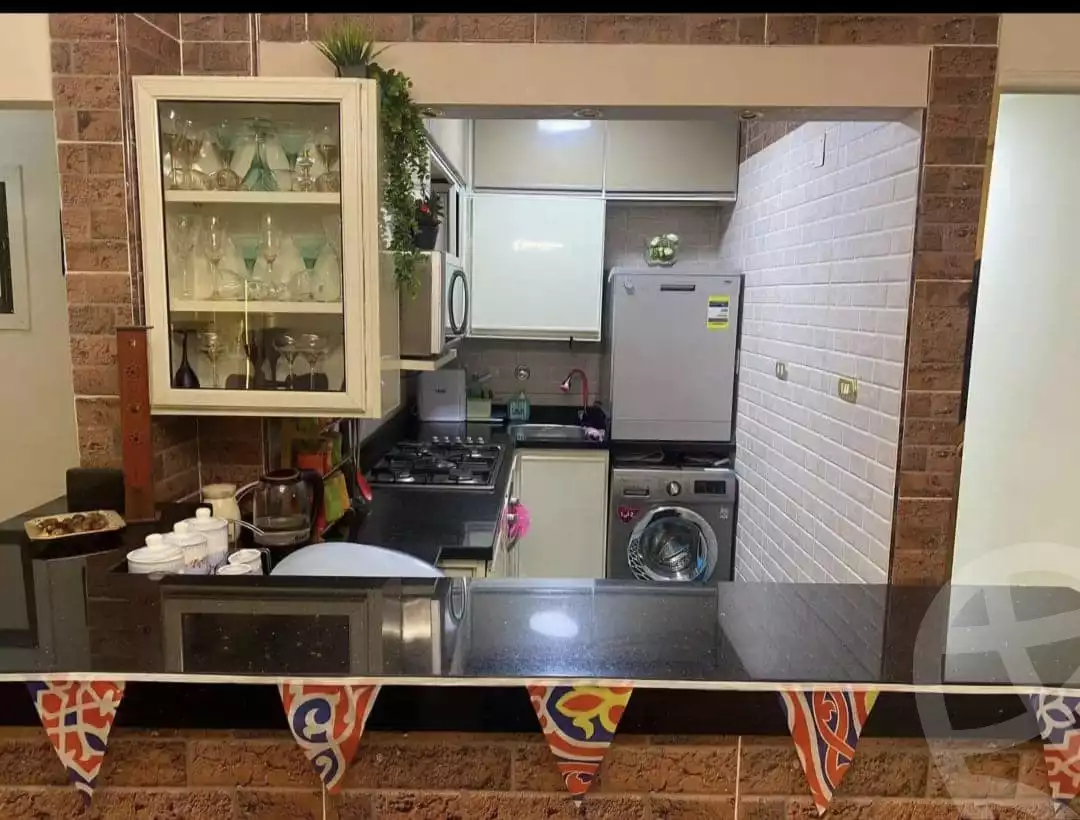 https://aqarmap.com.eg/en/listing/5680944-for-sale-cairo-helwan-mnshy-yn-hlwn-rael-st