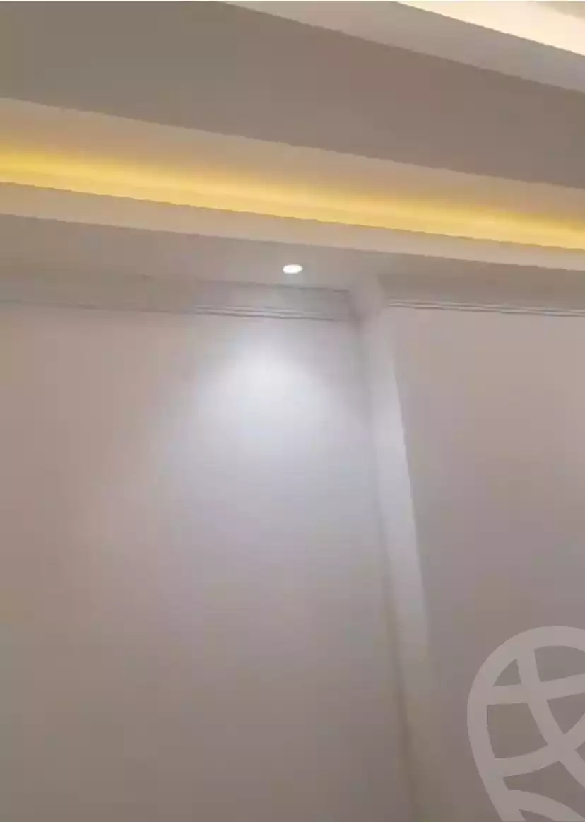 https://aqarmap.com.eg/ar/listing/5680968-for-sale-cairo-el-haram-shareaa-khatem-el-morsalen
