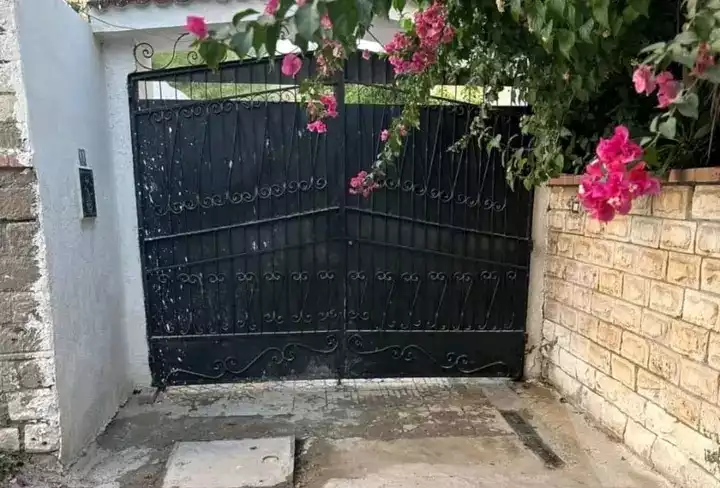 https://aqarmap.com.eg/en/listing/5682016-for-sale-alexandria-l-jmy-lbytsh-shahr-al-assal-st
