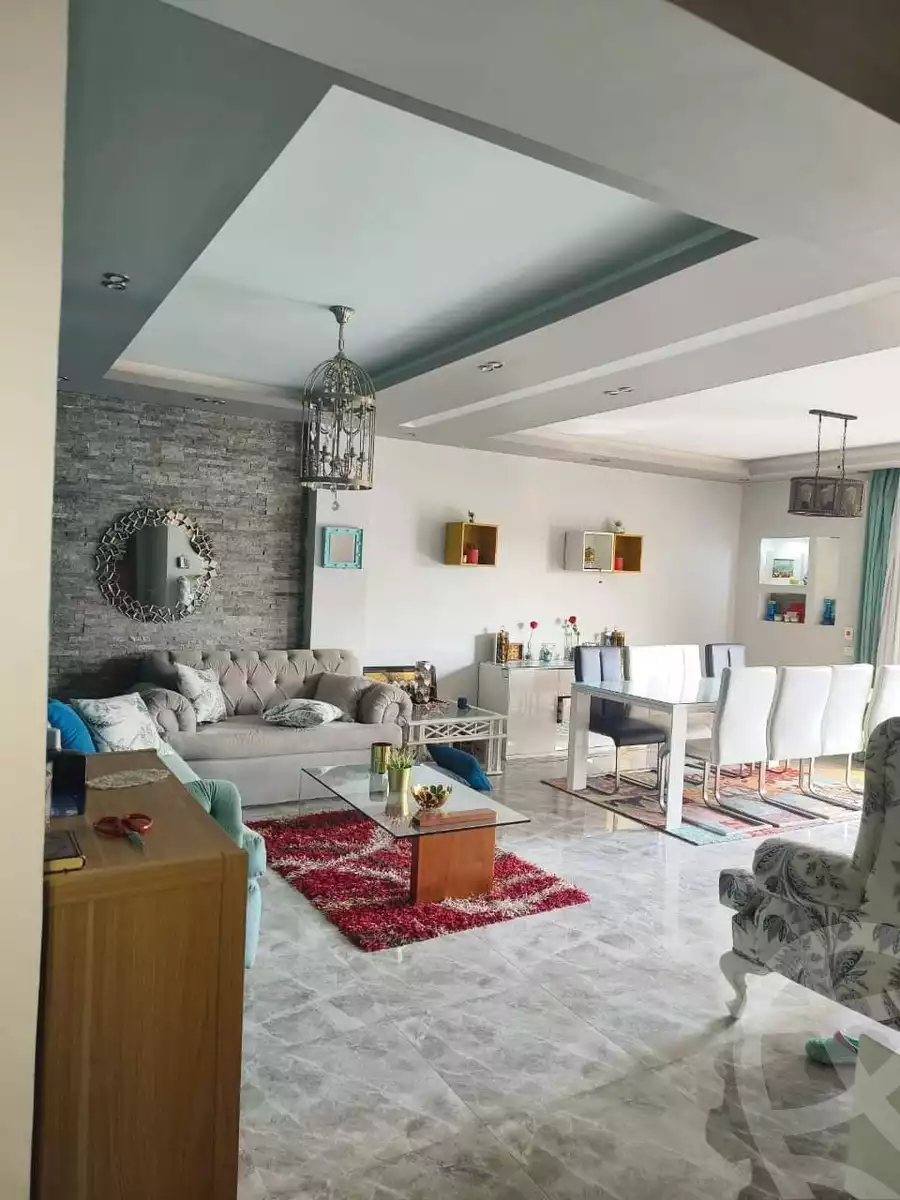https://aqarmap.com.eg/ar/listing/5682108-for-sale-cairo-6th-of-october-el-ahyaa-neighborhood-2nd-dr-moustafa-mosharafa-st