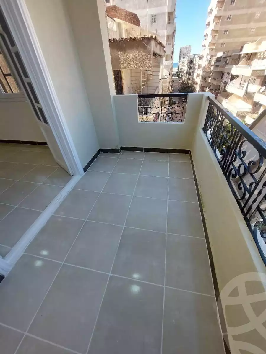 https://aqarmap.com.eg/ar/listing/5682941-for-sale-alexandria-l-jmy-shataa-el-nakheel-no-8-st