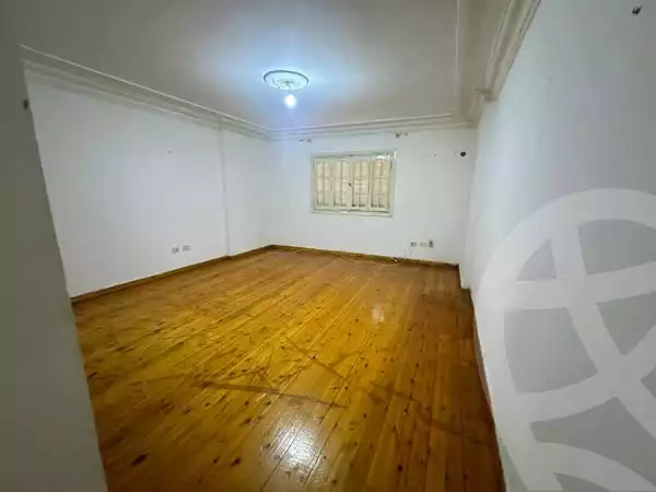 https://aqarmap.com.eg/en/listing/5683218-for-rent-alexandria-ganaklis-shr-mrtdy-bsh