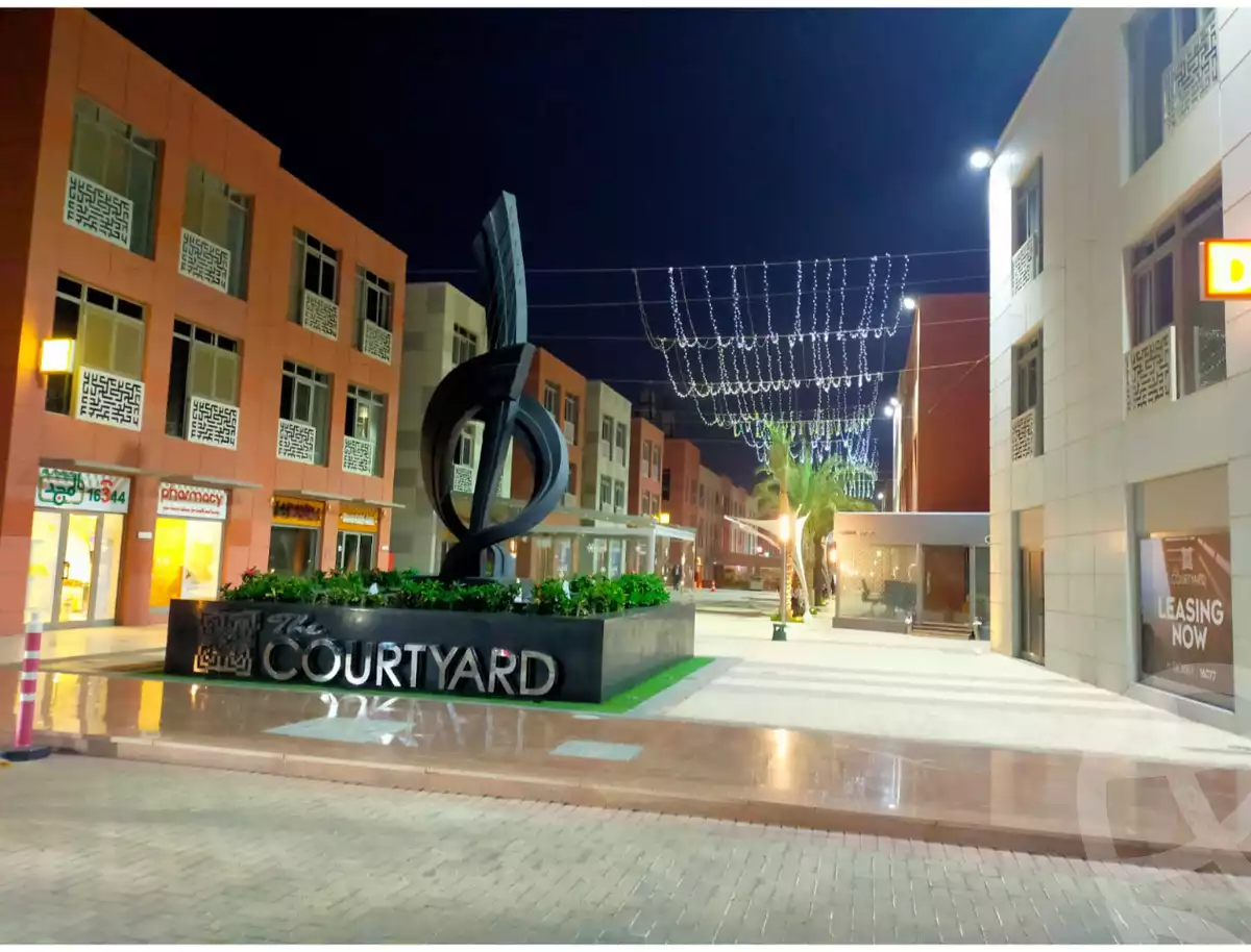 https://aqarmap.com.eg/ar/listing/5685578-for-sale-cairo-el-sheikh-zayed-city-compounds-the-courtyard-mall-dorra