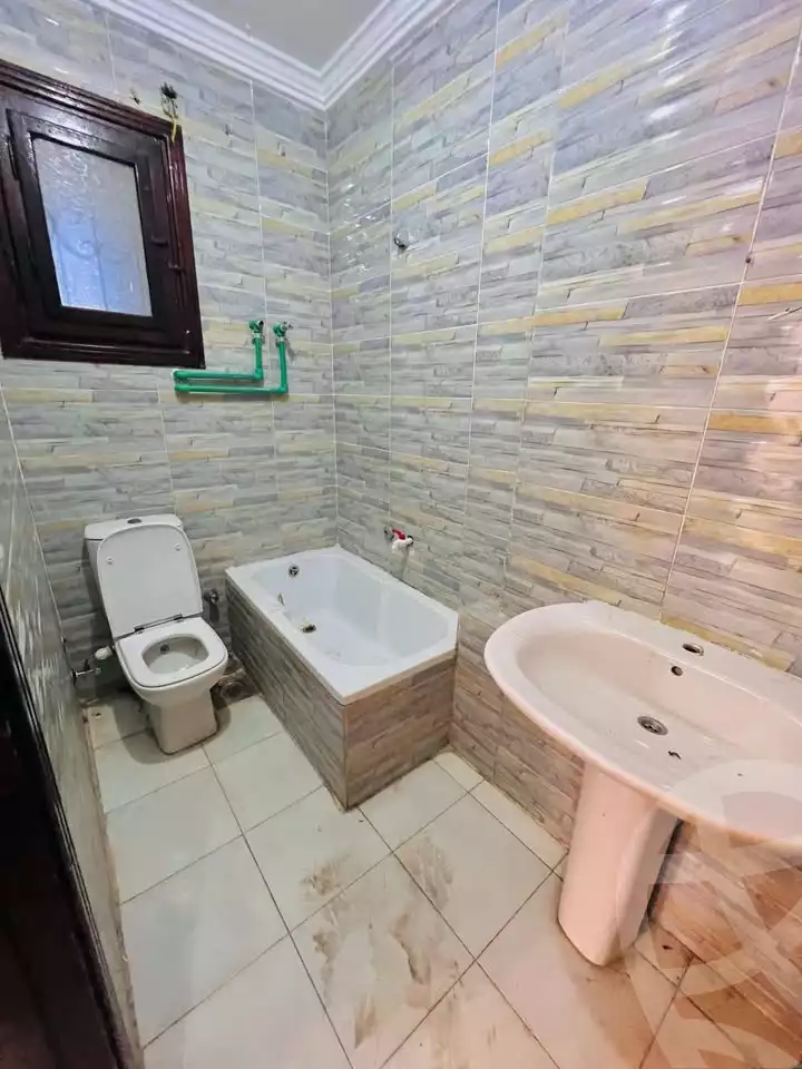 https://aqarmap.com.eg/ar/listing/5690125-for-sale-alexandria-l-jmy-shataa-el-nakheel-street-21