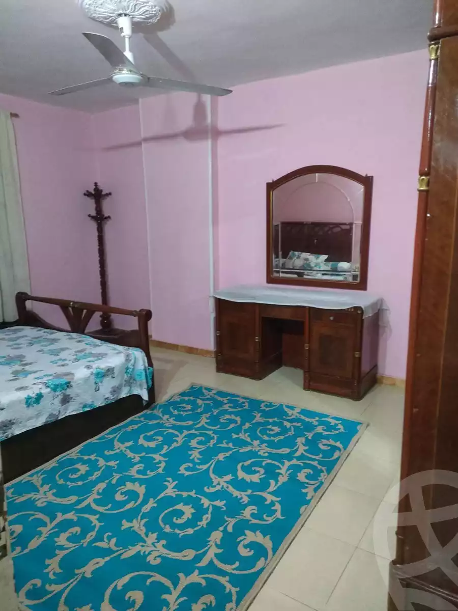 https://aqarmap.com.eg/en/listing/5691776-for-rent-cairo-faisal-kafr-tohormos-queen-nazli-st