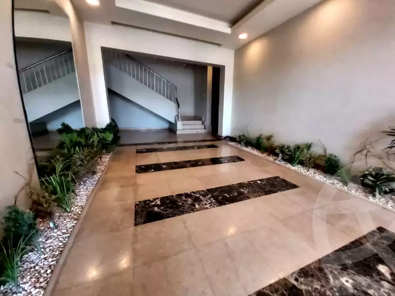 https://aqarmap.com.eg/en/listing/5691804-for-rent-cairo-el-sheikh-zayed-city-compounds-dh-drys