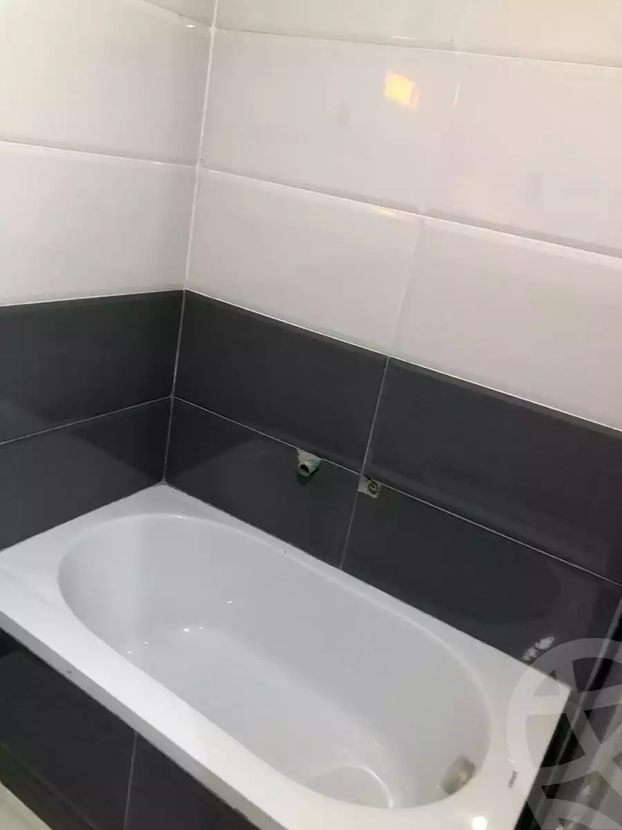 https://aqarmap.com.eg/ar/listing/5692729-for-rent-cairo-helwan-mnshy-yn-hlwn