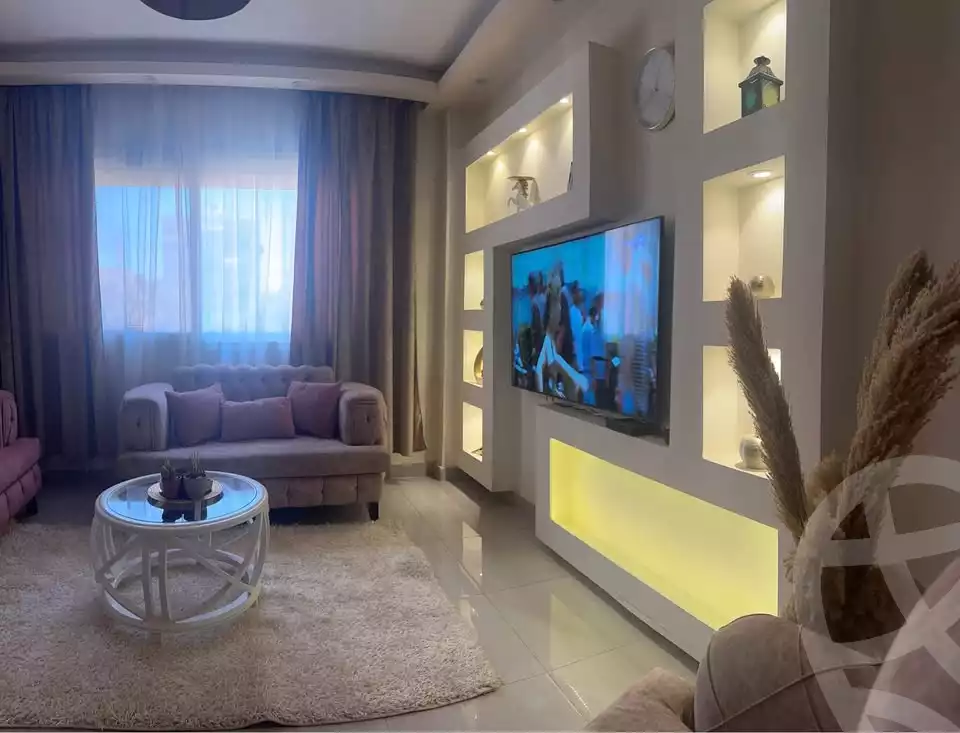https://aqarmap.com.eg/en/listing/5694686-for-sale-cairo-mokattam-kornish-el-moqatem