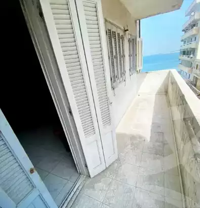 https://aqarmap.com.eg/ar/listing/5695082-for-sale-alexandria-miami-el-gaish-rd-st