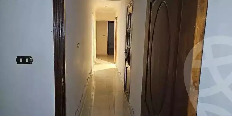 https://aqarmap.com.eg/ar/listing/5695873-for-sale-cairo-new-cairo-el-narges-el-narges-omarat-abdul-rahman-al-rafie-st