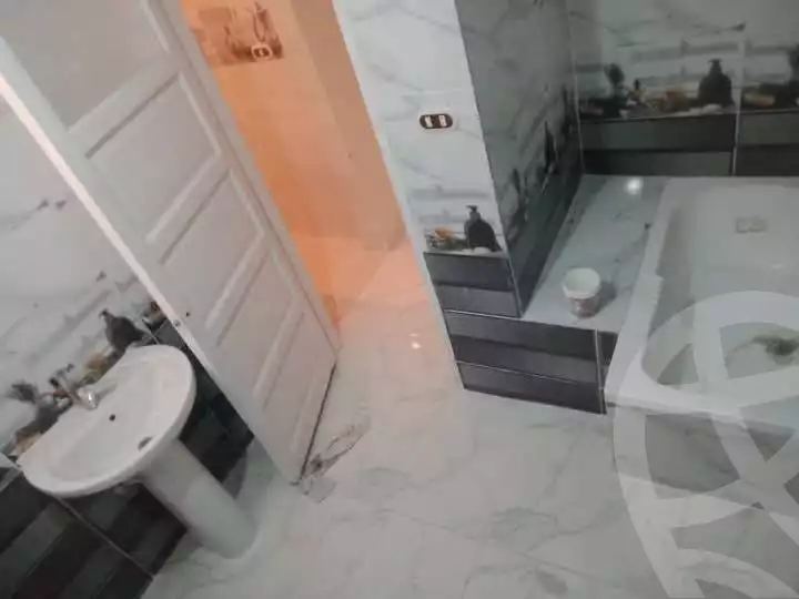 https://aqarmap.com.eg/en/listing/5696456-for-sale-alexandria-l-jmy-el-hanouvel-el-kholafaa-el-rashdeen-st