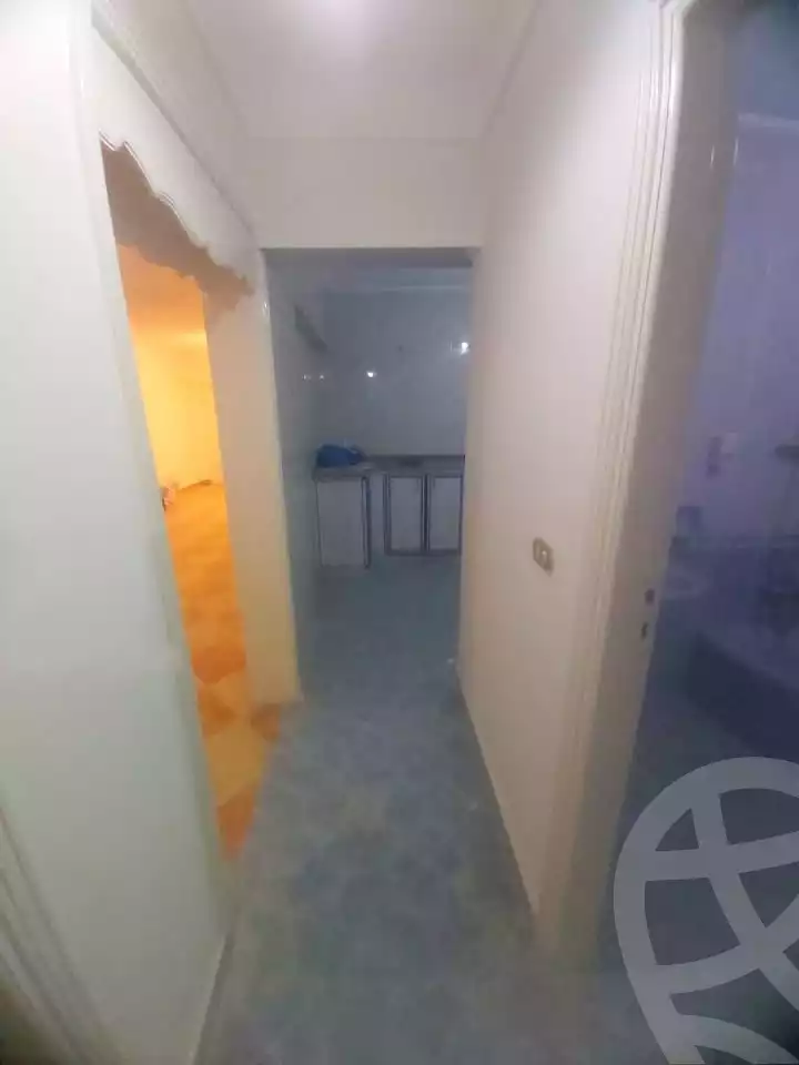 https://aqarmap.com.eg/en/listing/5697444-for-sale-alexandria-ganaklis-el-arwam-church-st