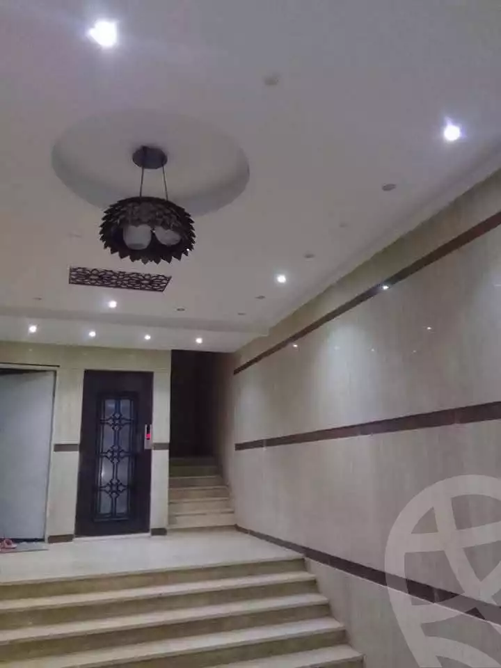 https://aqarmap.com.eg/en/listing/5699117-for-sale-cairo-el-zaytun-lzytwn-lshrqy-el-aziz-bellah