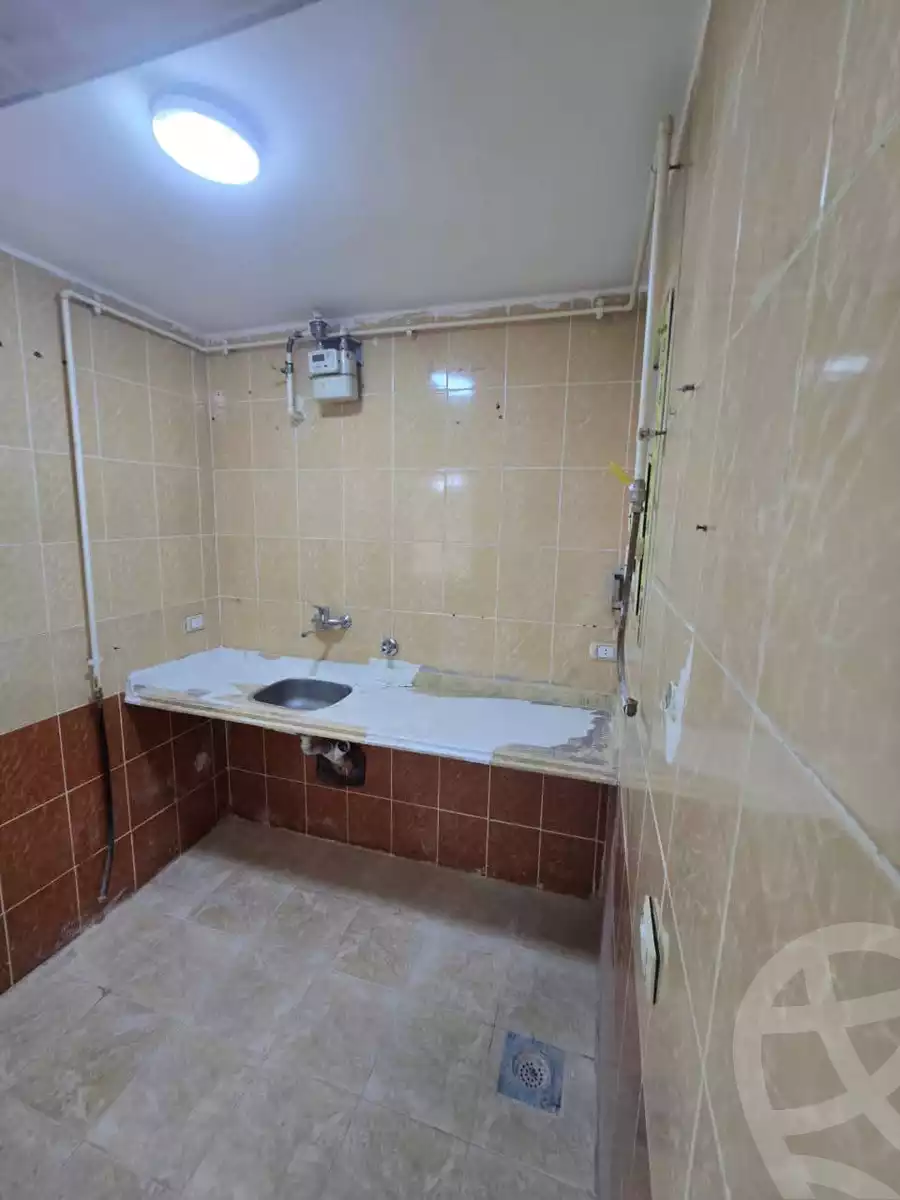 https://aqarmap.com.eg/en/listing/5699143-for-sale-alexandria-l-jmy-lbytsh-el-hay-st