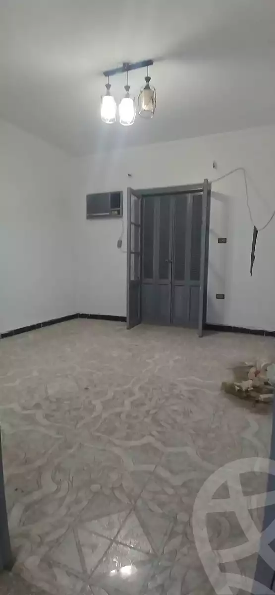 https://aqarmap.com.eg/en/listing/5699353-for-sale-cairo-el-zaytun-lzytwn-lshrqy-salim-ghtas-st