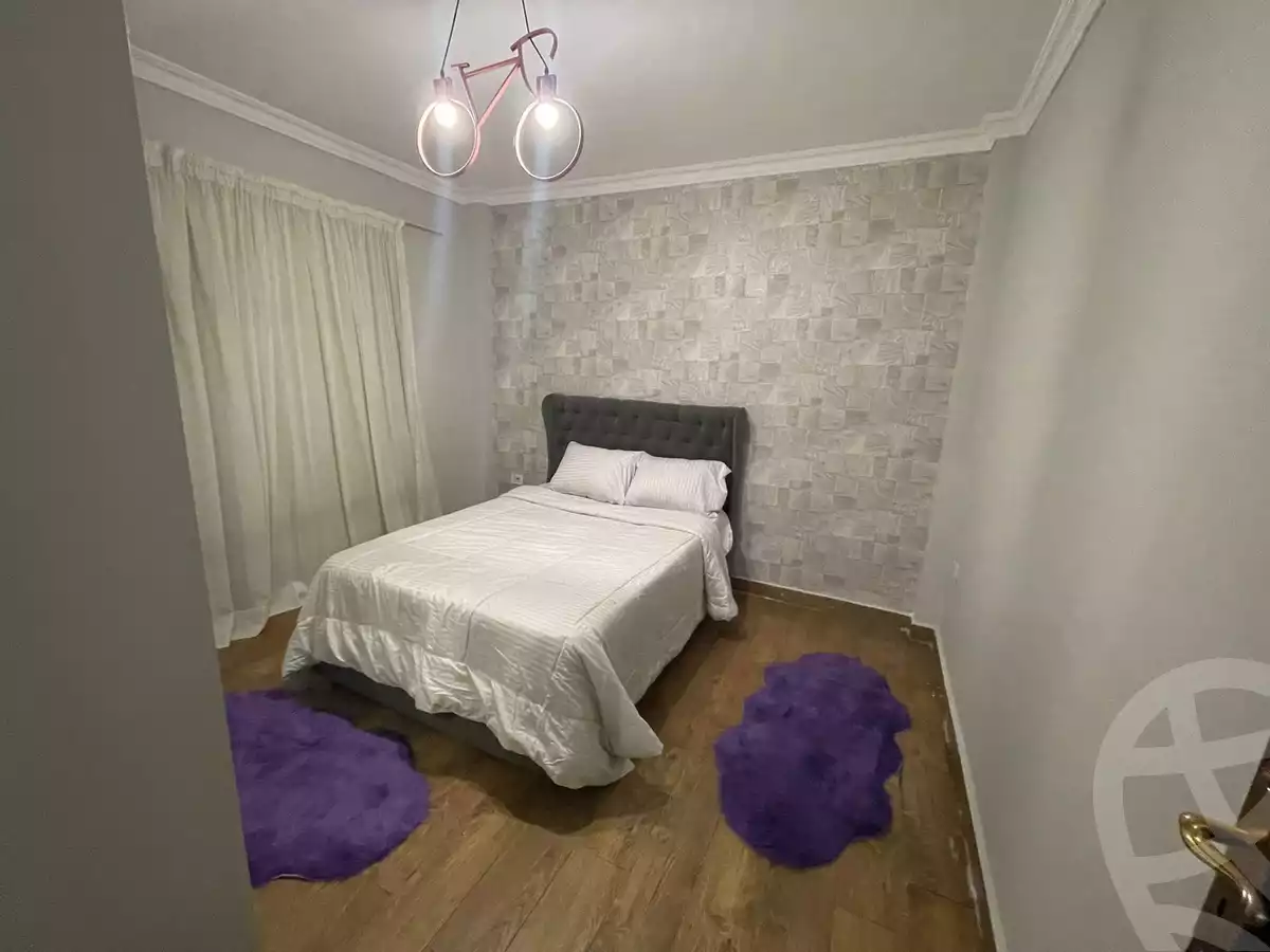 https://aqarmap.com.eg/en/listing/5699371-for-rent-cairo-el-sheikh-zayed-city-compounds-jn-zyd