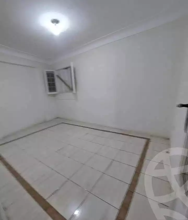https://aqarmap.com.eg/en/listing/5700210-for-sale-alexandria-l-jmy-lbytsh-ibrahim-othman-st