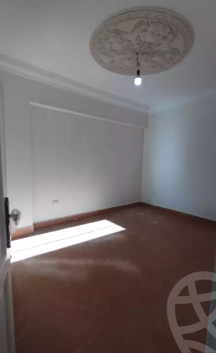 https://aqarmap.com.eg/en/listing/5700942-for-sale-alexandria-l-jmy-el-hanouvel-al-haded-we-al-soulb-st