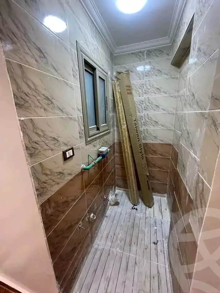 https://aqarmap.com.eg/ar/listing/5700995-for-sale-alexandria-l-jmy-lbytsh-ibrahim-othman-st