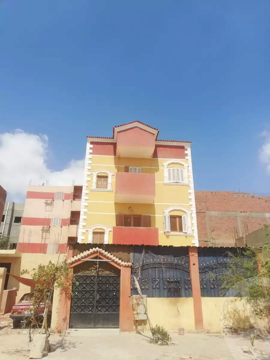 https://aqarmap.com.eg/en/listing/5701011-for-sale-cairo-6th-of-october-hadaeq-october-ebni-betak-4