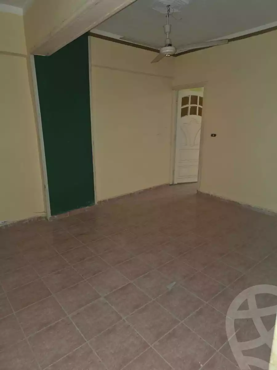 https://aqarmap.com.eg/ar/listing/5701378-for-sale-alexandria-l-jmy-lbytsh-kafr-el-agamy-st