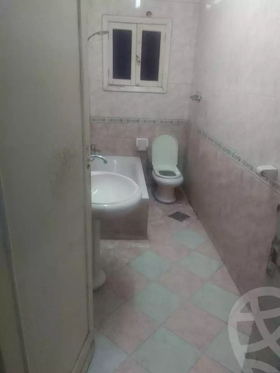https://aqarmap.com.eg/ar/listing/5701675-for-rent-cairo-helwan-helwan-el-sharkeya-saleh-sobhy-st