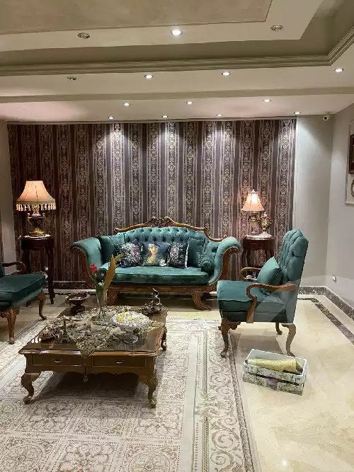 https://aqarmap.com.eg/en/listing/5702297-for-rent-cairo-new-cairo-sharq-el-akadamiya-mohammad-othman-st