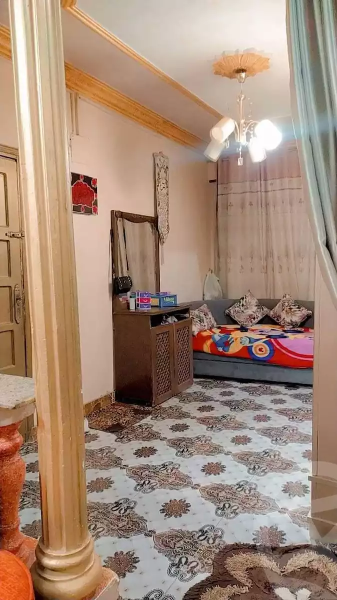 https://aqarmap.com.eg/en/listing/5702702-for-sale-cairo-15th-of-may-mjwr-33
