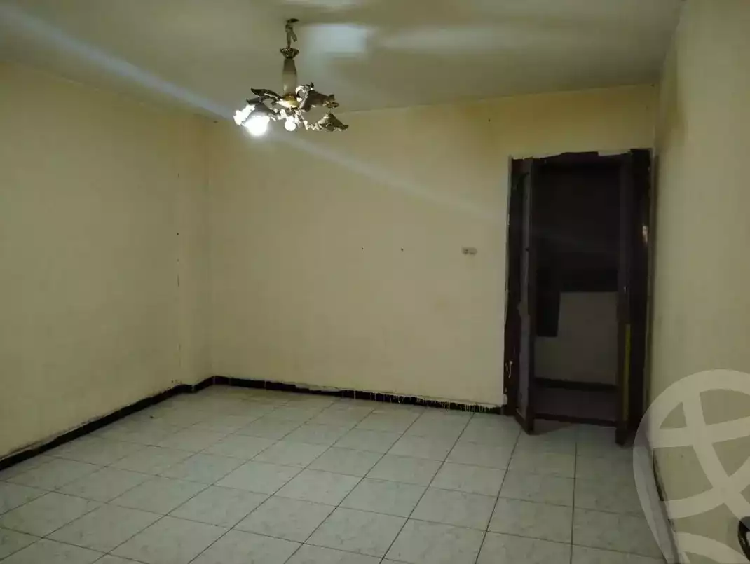 https://aqarmap.com.eg/en/listing/5703016-for-rent-alexandria-l-jmy-el-kilo-21