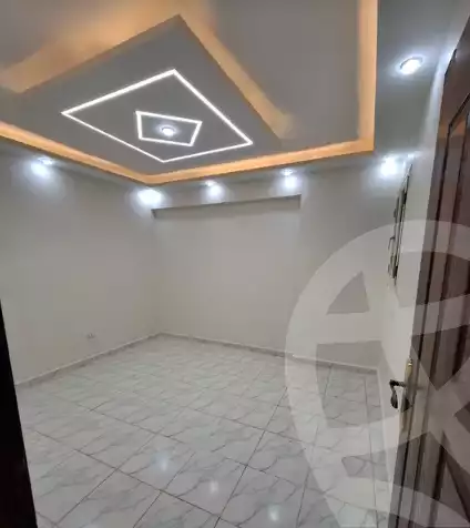 https://aqarmap.com.eg/ar/listing/5703350-for-sale-alexandria-sydy-bshr-sydy-bshr-bhry-shr-mhmwd-l-yswy