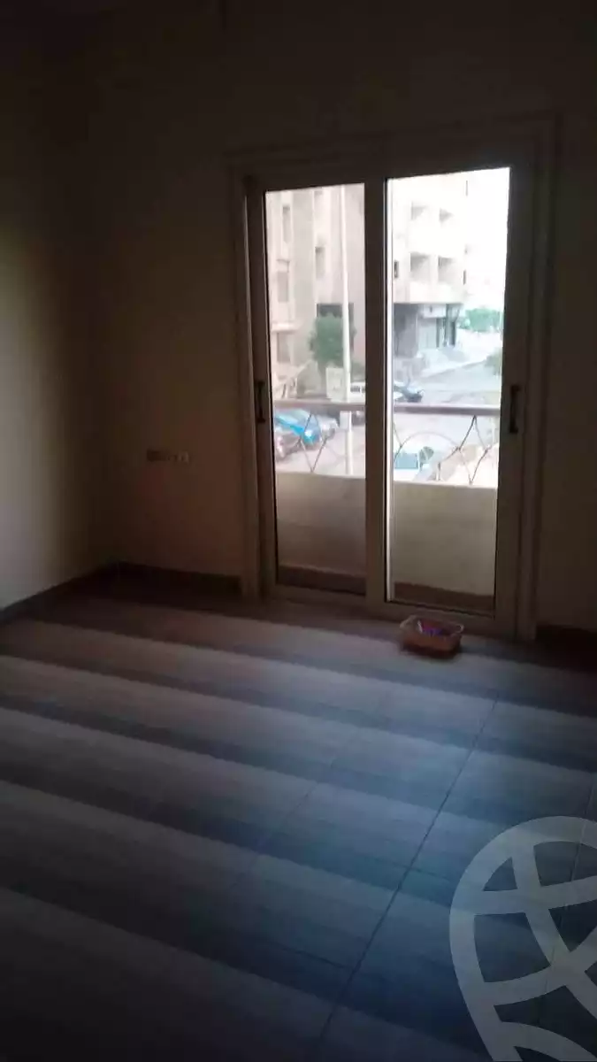 https://aqarmap.com.eg/en/listing/5703692-for-sale-cairo-mokattam-lhdb-l-ly-adly-el-melegy-st