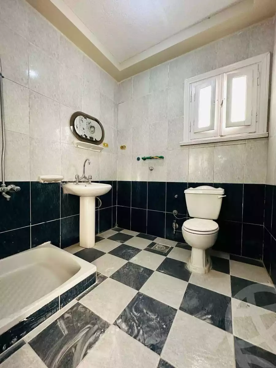 https://aqarmap.com.eg/en/listing/5705590-for-sale-alexandria-l-jmy-shataa-el-nakheel