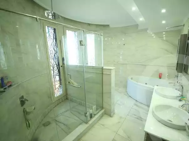 https://aqarmap.com.eg/ar/listing/5705854-for-sale-cairo-el-sheikh-zayed-city-el-hay-elsabeaa
