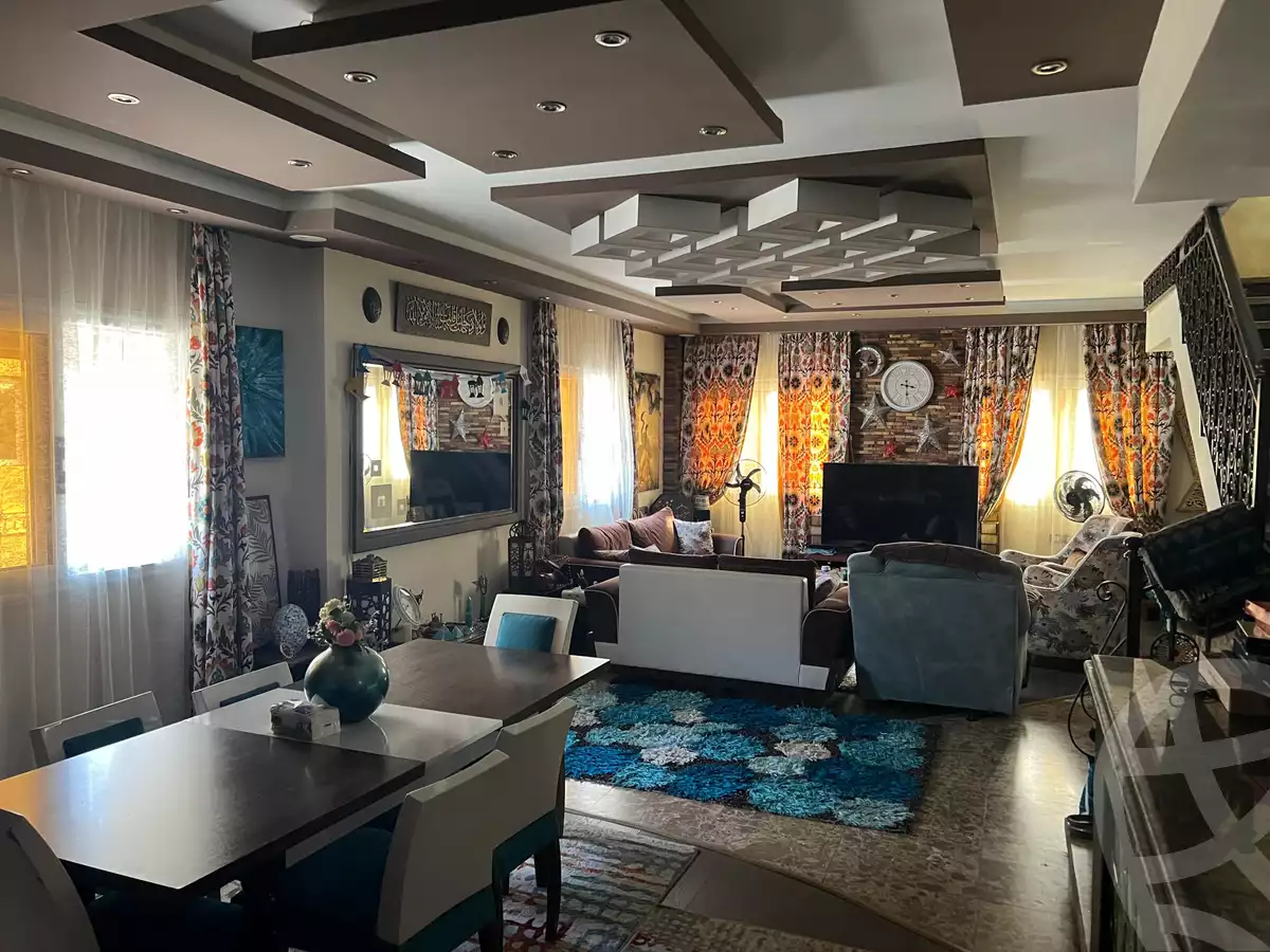 https://aqarmap.com.eg/ar/listing/5706086-for-sale-cairo-el-sheikh-zayed-city-compounds-continental-residence