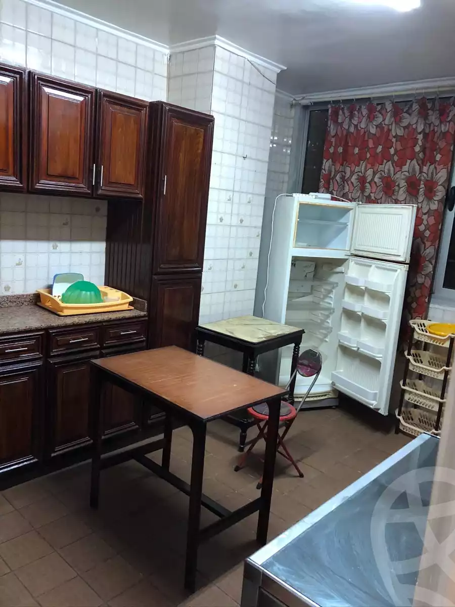 https://aqarmap.com.eg/en/listing/5706377-for-rent-cairo-al-zamalek-shr-hsn-sm