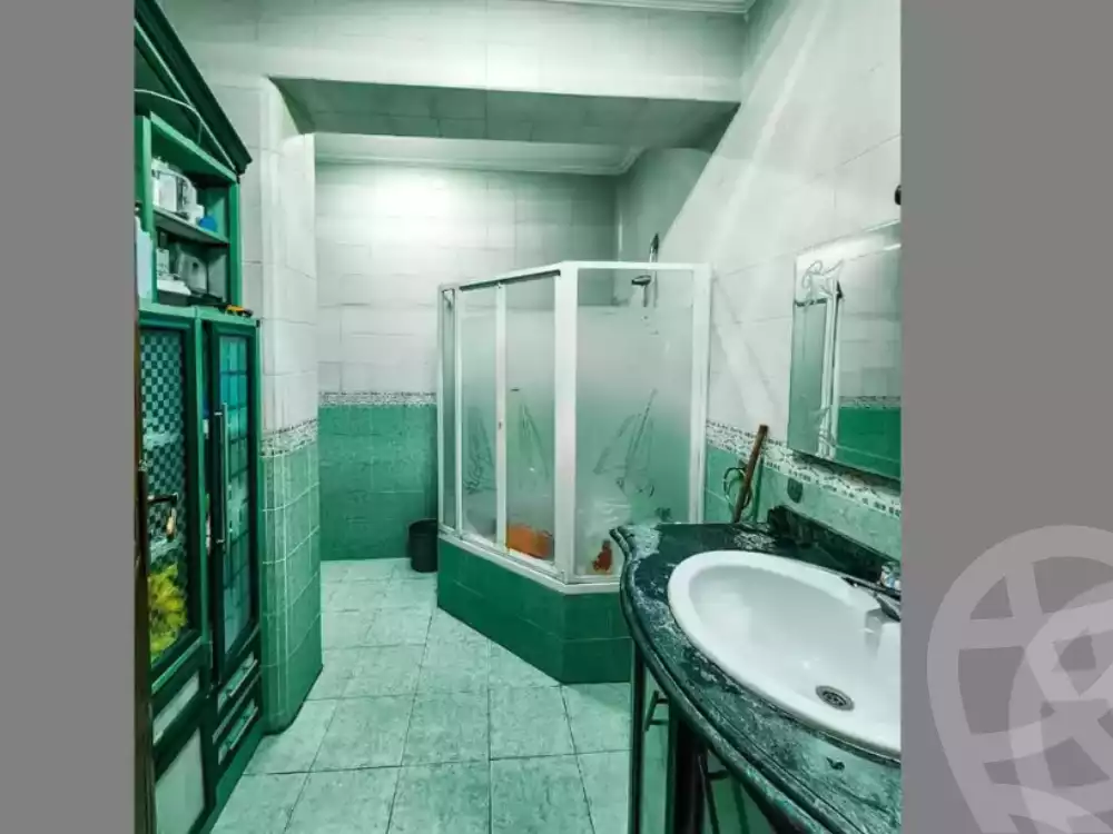https://aqarmap.com.eg/en/listing/5706694-for-sale-alexandria-ganaklis-shr-mrtdy-bsh