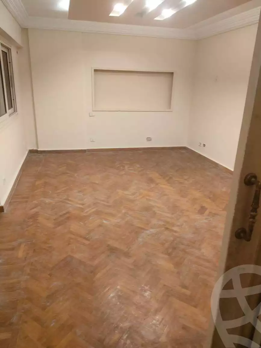 https://aqarmap.com.eg/en/listing/5706703-for-sale-alexandria-ganaklis-shr-bw-qyr-tryq-lhry