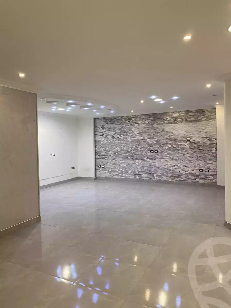 https://aqarmap.com.eg/en/listing/5706731-for-rent-cairo-mokattam-el-hadabah-el-wosta-el-mantaqa-el-talta