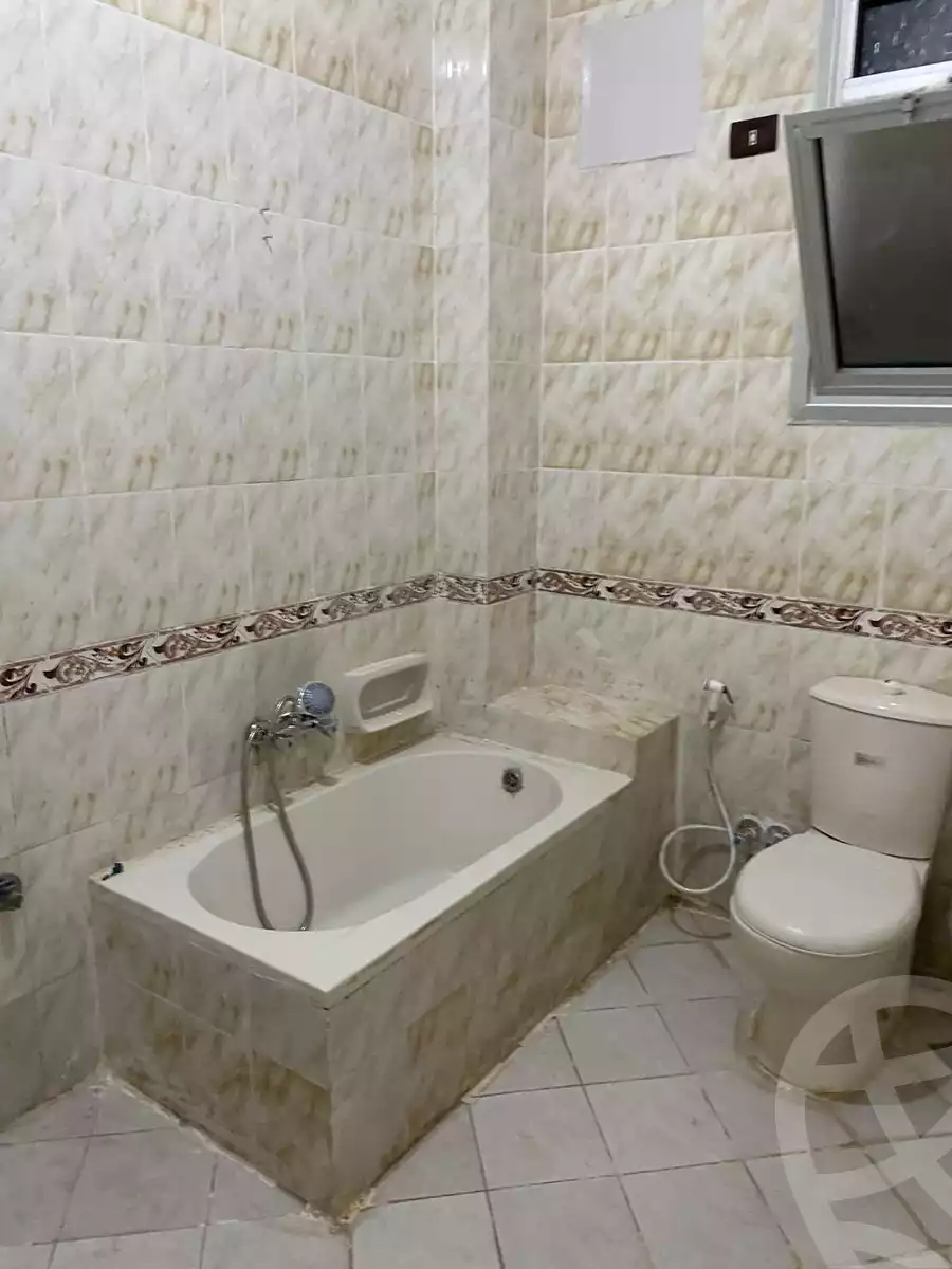 https://aqarmap.com.eg/en/listing/5706734-for-rent-cairo-mokattam-el-hadabah-el-wosta-el-mantaqa-el-khamsa