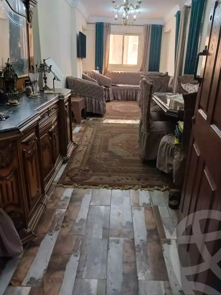 https://aqarmap.com.eg/en/listing/5706798-for-sale-alexandria-zezenia-mostafa-abd-el-razik-st