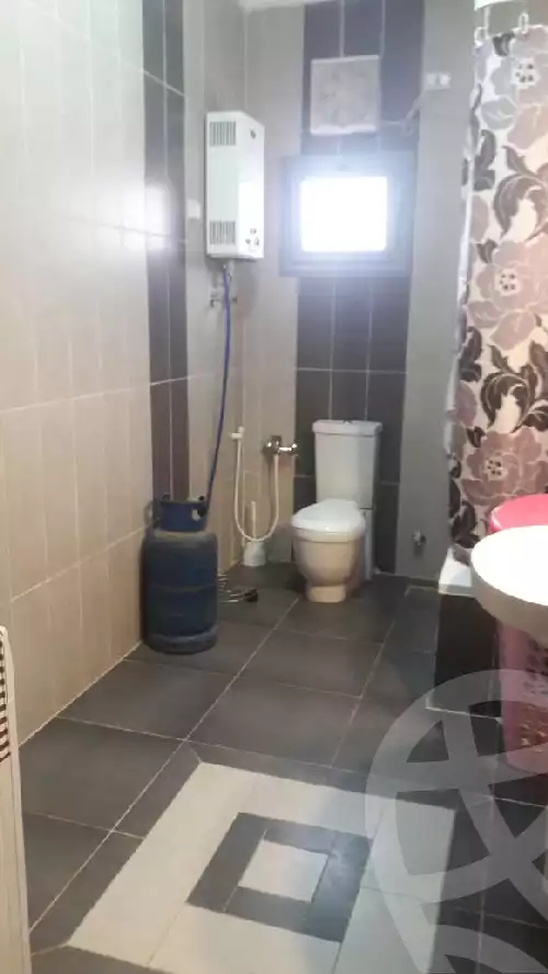 https://aqarmap.com.eg/en/listing/5706904-for-sale-cairo-new-cairo-compounds-kmbwnd-ldf-lwtny