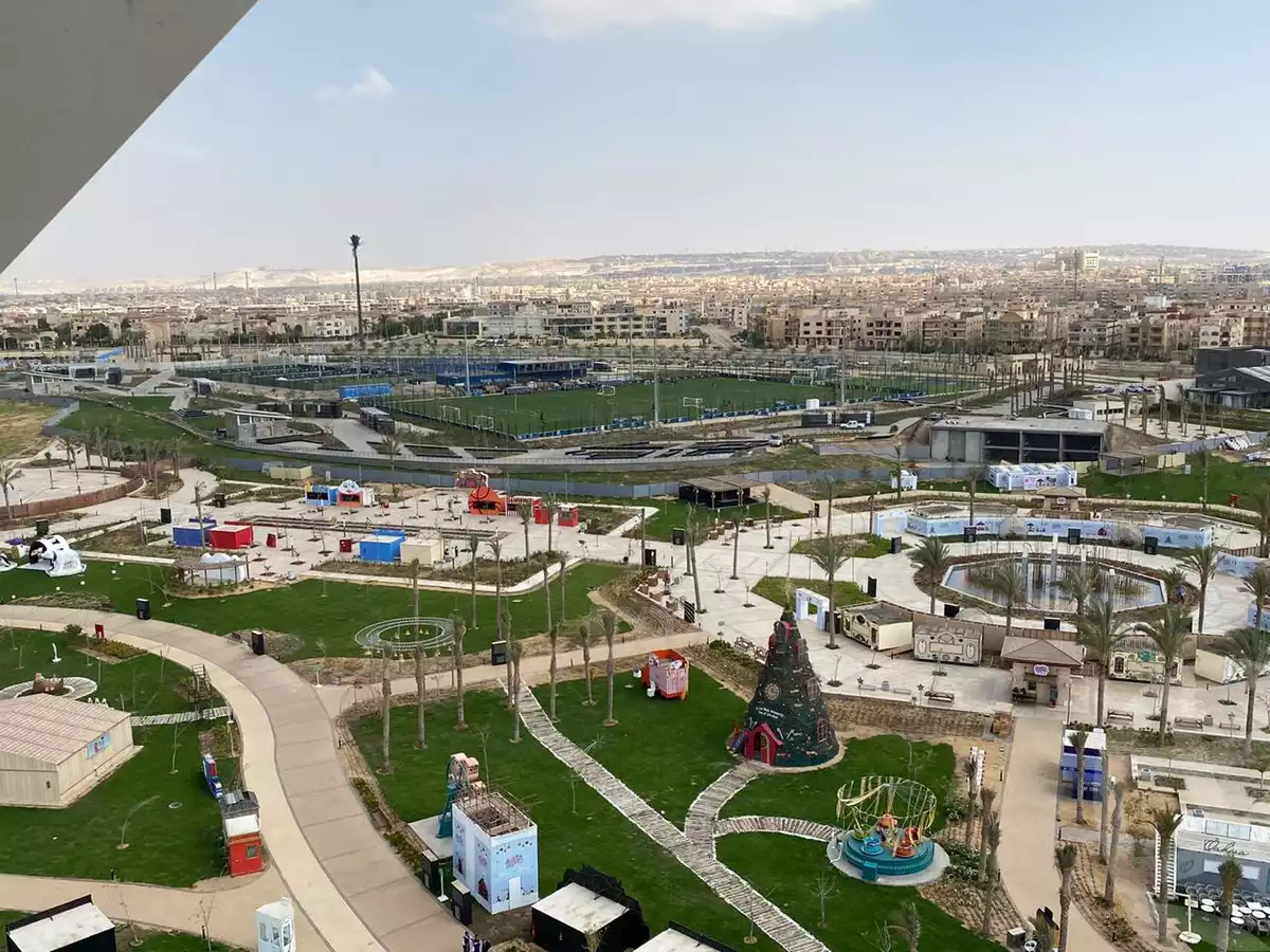 https://aqarmap.com.eg/ar/listing/5707665-for-sale-cairo-el-sheikh-zayed-city-compounds-zyd-wr-llttwyr-z-tower