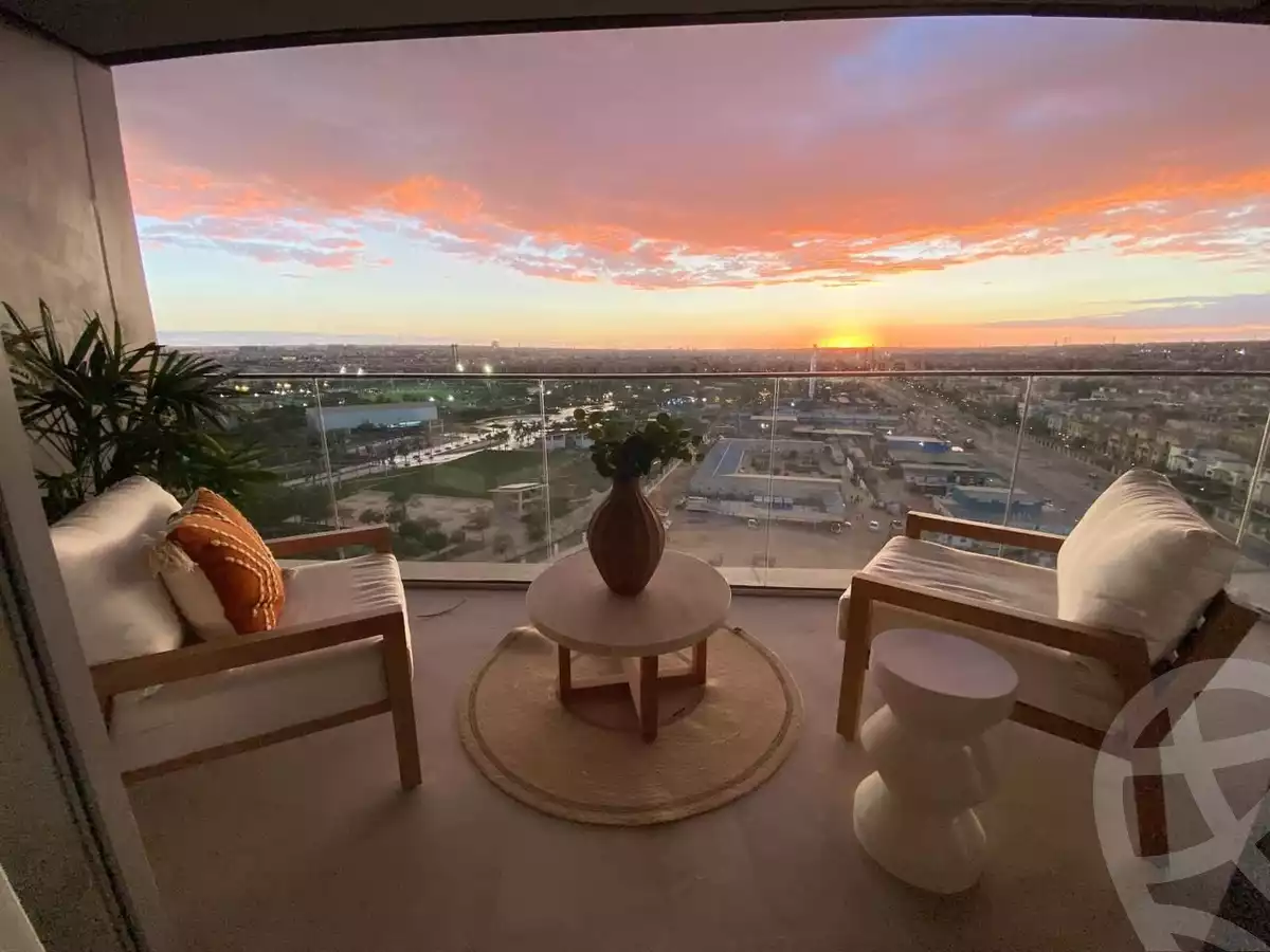 https://aqarmap.com.eg/ar/listing/5707665-for-sale-cairo-el-sheikh-zayed-city-compounds-zyd-wr-llttwyr-z-tower