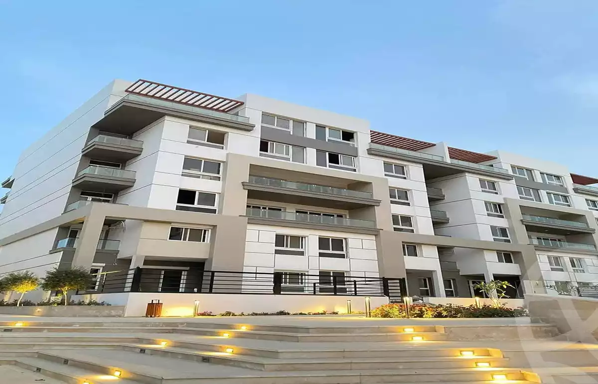 https://aqarmap.com.eg/en/listing/5759464-for-sale-cairo-new-cairo-compounds-hyde-park-parkway-hyde-park-compound