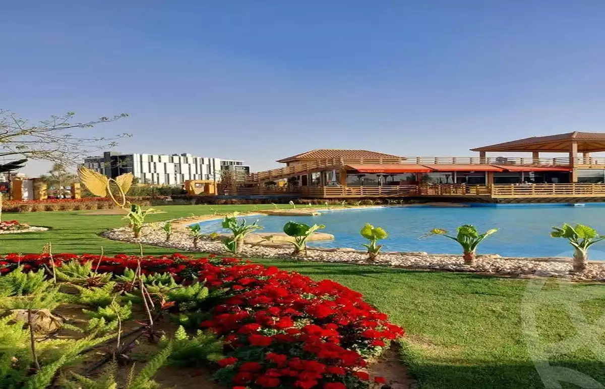 https://aqarmap.com.eg/en/listing/5759464-for-sale-cairo-new-cairo-compounds-hyde-park-parkway-hyde-park-compound