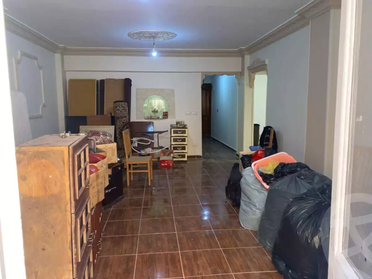 https://aqarmap.com.eg/ar/listing/5708576-for-sale-alexandria-l-jmy-bw-ywsf-el-forn-st