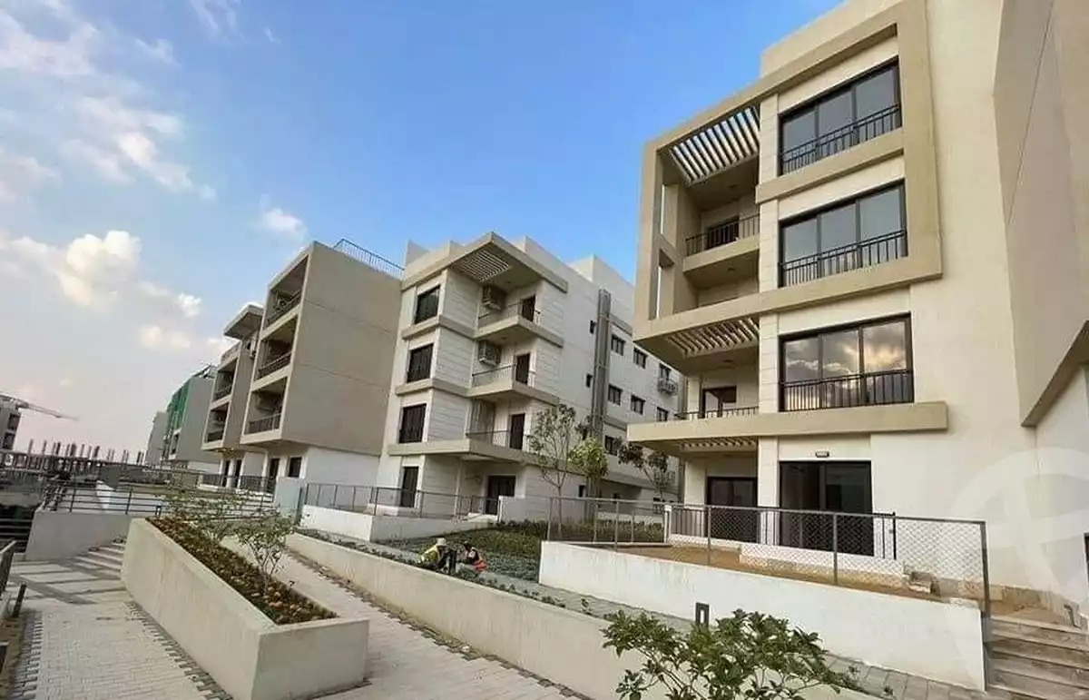 https://aqarmap.com.eg/en/listing/5708688-for-sale-cairo-new-cairo-compounds-fifth-square