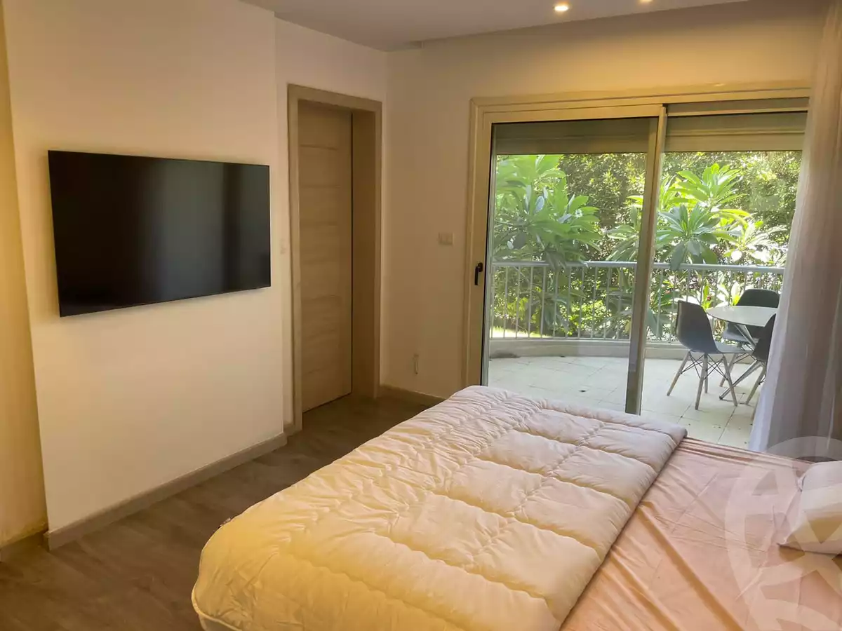 https://aqarmap.com.eg/en/listing/5710610-for-sale-cairo-el-sheikh-zayed-city-compounds-dh-drys